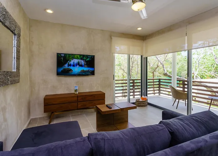Charming Nature-inspired With Sultry Surroundings By Stella Apartment *