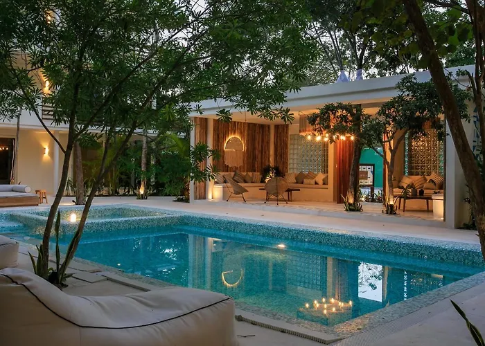 Charming Nature-inspired With Sultry Surroundings By Stella Apartment